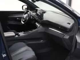 Peugeot 3008 (2024) thumbnail 8