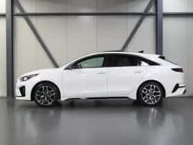 Kia Proceed (2019) thumbnail 2