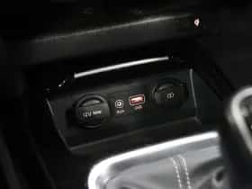 Kia Proceed (2019) thumbnail 42