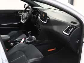 Kia Proceed (2019) thumbnail 10