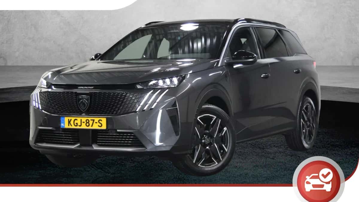 Peugeot 5008 (2025) — foto 1