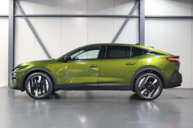 Peugeot 408 (2026) thumbnail 2