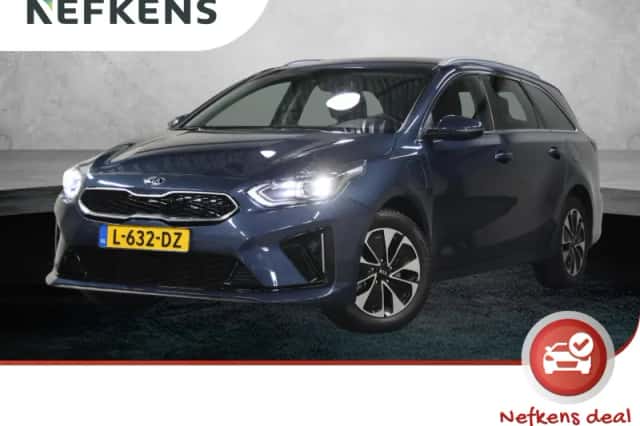 Kia Ceed (2021) thumbnail 1