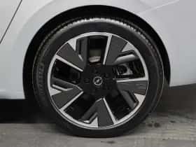 Opel Astra (2025) thumbnail 18