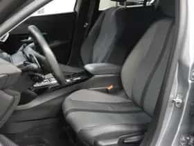 Peugeot 208 (2022) thumbnail 12