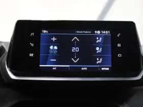 Peugeot 208 (2022) thumbnail 28