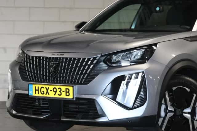 Peugeot 2008 (2025) thumbnail 5