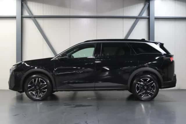 Peugeot 5008 (2025) thumbnail 2