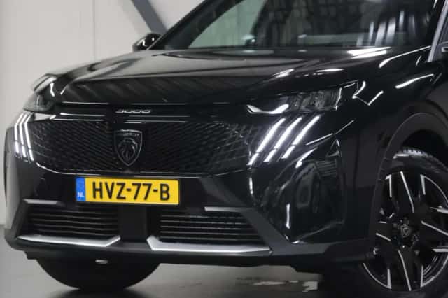 Peugeot 5008 (2025) thumbnail 6