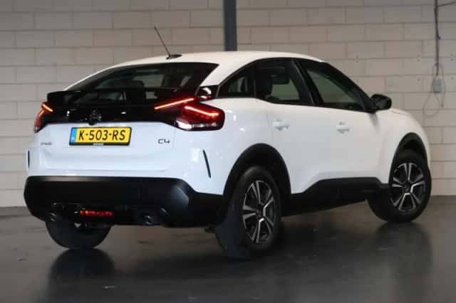 Citroën C4 (2021) thumbnail 3