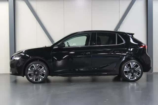 Opel Corsa-e (2023) thumbnail 2