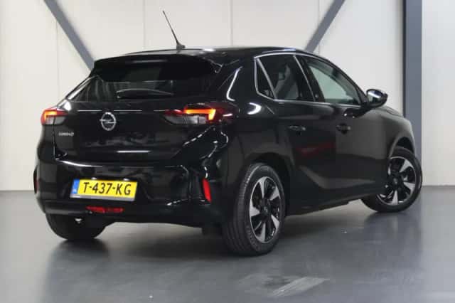Opel Corsa-e (2023) thumbnail 3