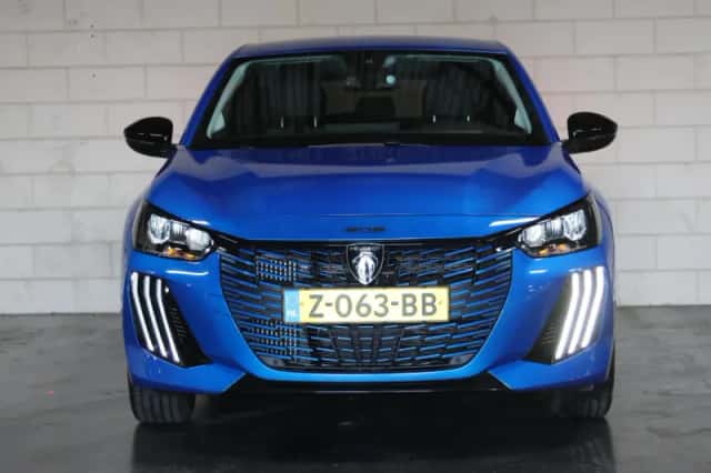 Peugeot 208 (2024) thumbnail 4