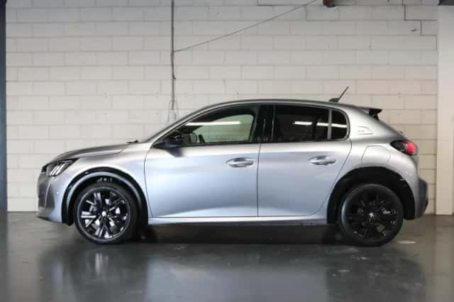 Peugeot 208 (2021) thumbnail 2