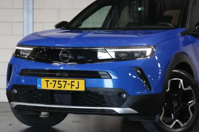 Opel Mokka-e (2023) thumbnail 5