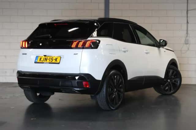 Peugeot 3008 (2024) thumbnail 3