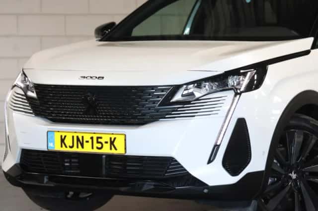 Peugeot 3008 (2024) thumbnail 5