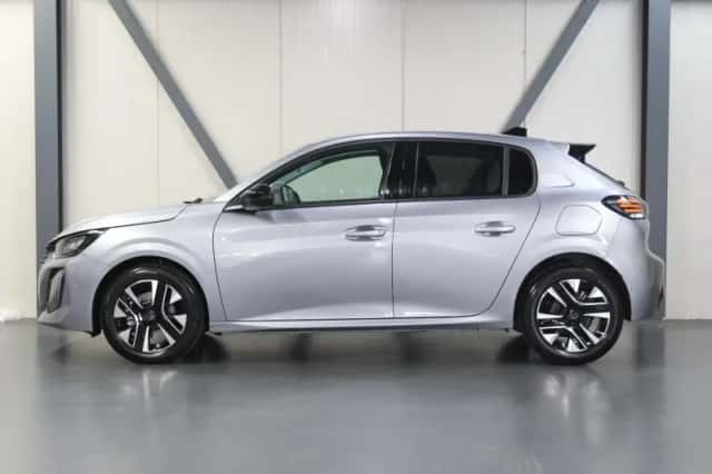 Peugeot 208 (2026) thumbnail 2