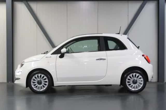 Fiat 500 (2022) thumbnail 2