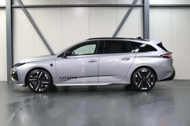 Peugeot 308 (2025) thumbnail 2