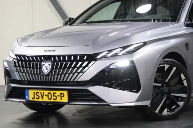 Peugeot 308 (2025) thumbnail 6