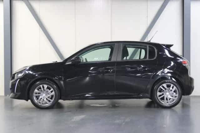 Peugeot 208 (2021) thumbnail 2