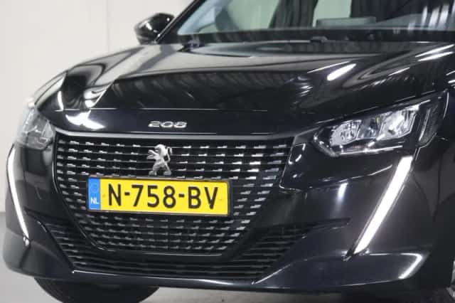 Peugeot 208 (2021) thumbnail 6