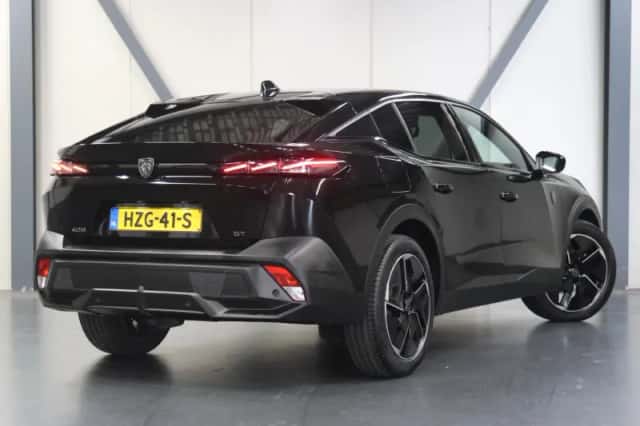 Peugeot 408 (2025) thumbnail 3