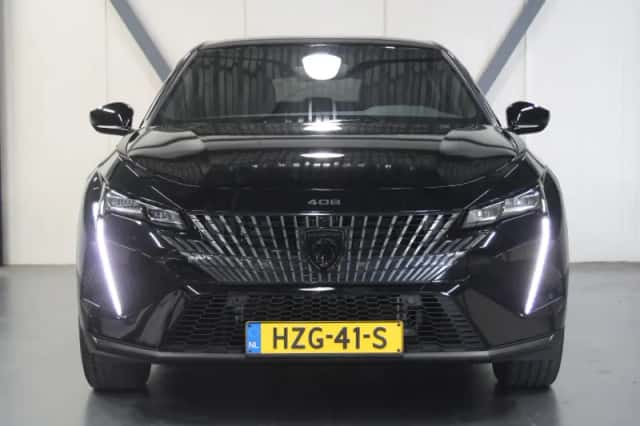 Peugeot 408 (2025) thumbnail 4