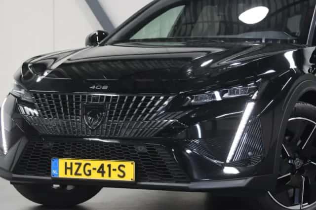 Peugeot 408 (2025) thumbnail 5