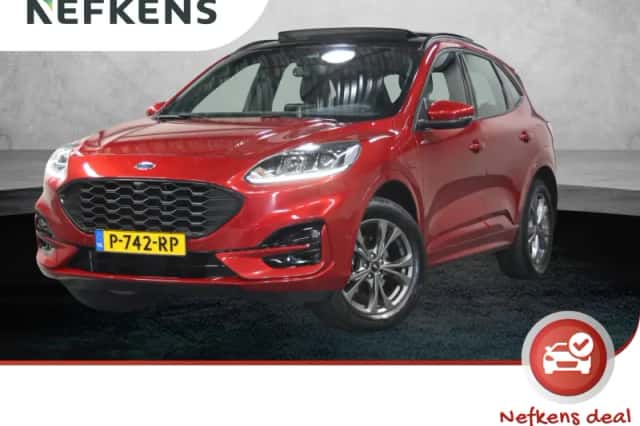 Ford Kuga (2022) thumbnail 1