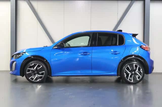 Peugeot 208 (2025) thumbnail 2