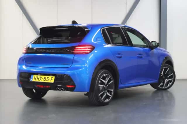 Peugeot 208 (2025) thumbnail 3