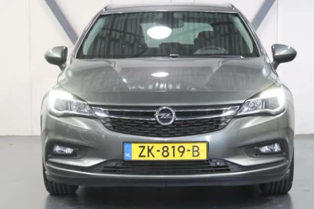 Opel Astra (2019) thumbnail 5