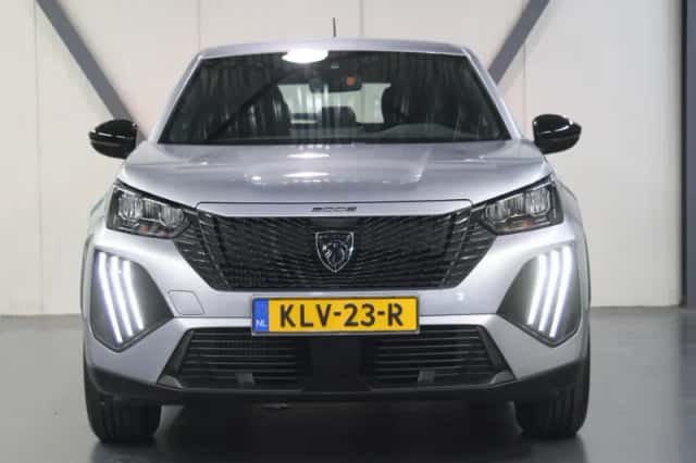 Peugeot 2008 (2025) thumbnail 5