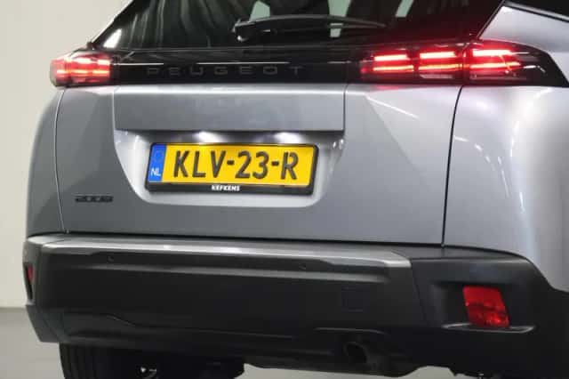 Peugeot 2008 (2025) thumbnail 4