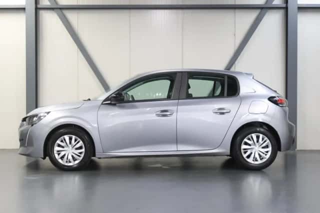 Peugeot 208 (2022) thumbnail 2