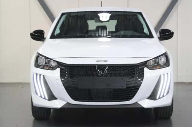 Peugeot e-208 (2026) thumbnail 4