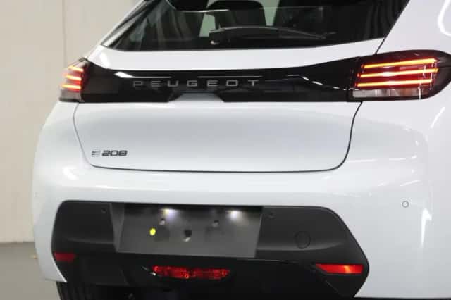 Peugeot e-208 (2026) thumbnail 6
