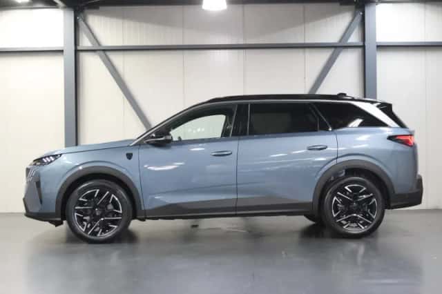 Peugeot 5008 (2026) thumbnail 2