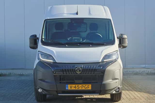 Peugeot E-Boxer (2026) thumbnail 4