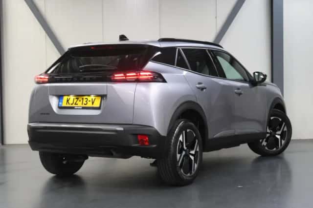 Peugeot 2008 (2025) thumbnail 3
