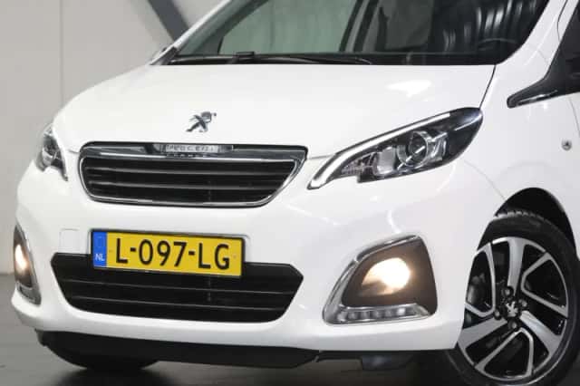 Peugeot 108 (2021) thumbnail 6