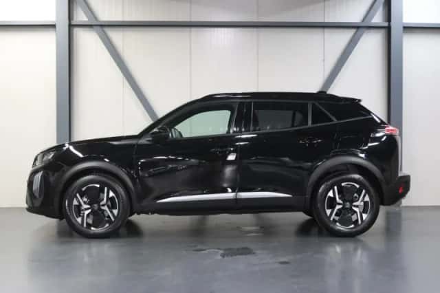 Peugeot 2008 (2025) thumbnail 2