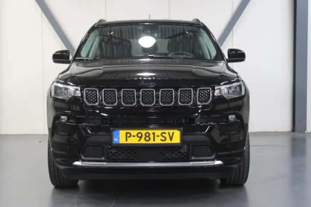 Jeep Compass (2022) thumbnail 5