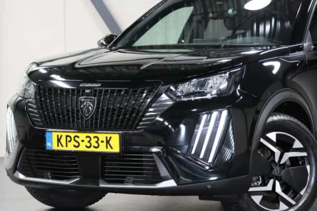 Peugeot 2008 (2025) thumbnail 6