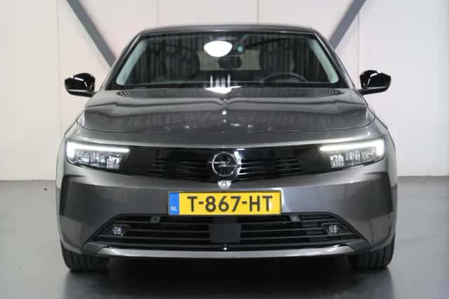 Opel Astra (2023) thumbnail 5