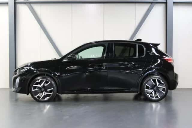 Peugeot 208 (2025) thumbnail 2
