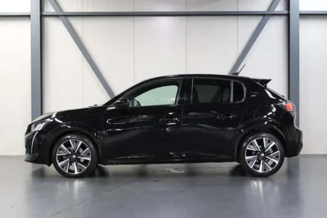 Peugeot 208 (2021) thumbnail 2