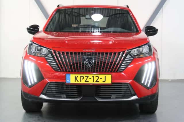 Peugeot 2008 (2025) thumbnail 5